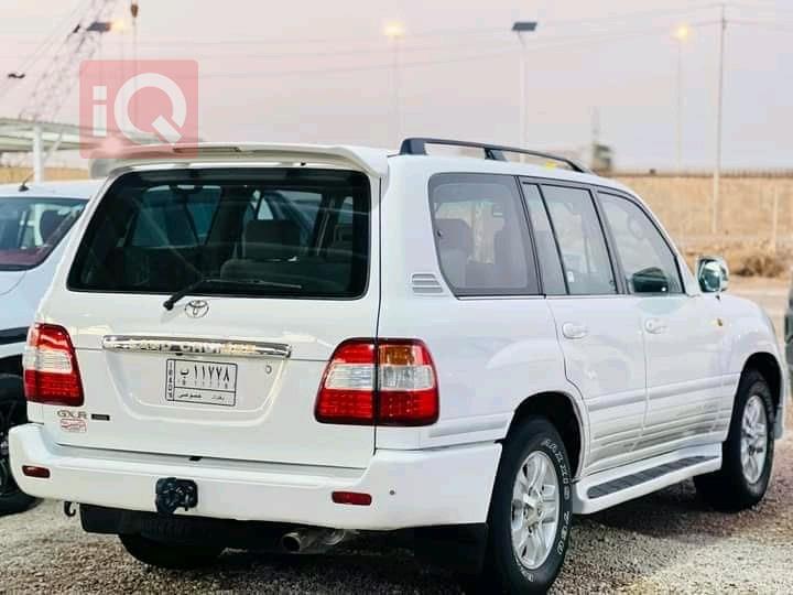 تويوتا لاندكروزر